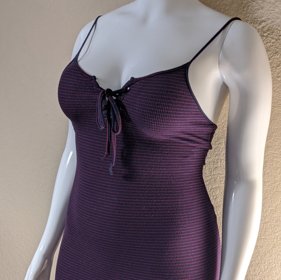 Stunning fitted Striped Navy Red Sexy Bodycon - Picture 6 of 10